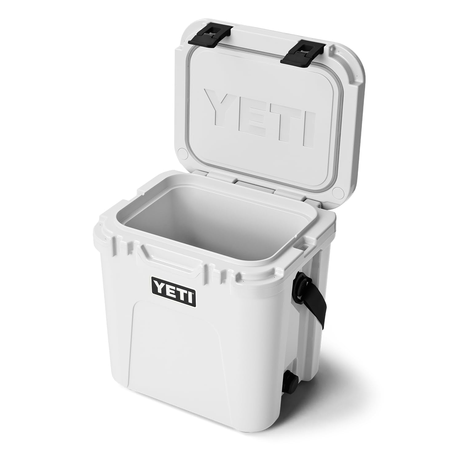 YETI Roadie 24-2.0 construcción rotomoldeada, ligera y duradera para uso diario.