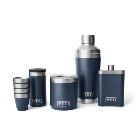 Uso exterior con vasos YETI para barcos, camping y más