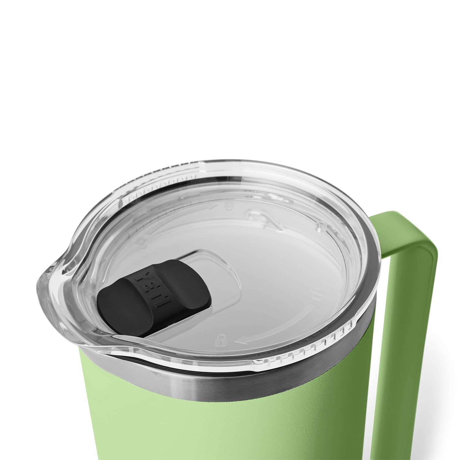 YETI Rambler uso en casa, práctico para la mesa familiar