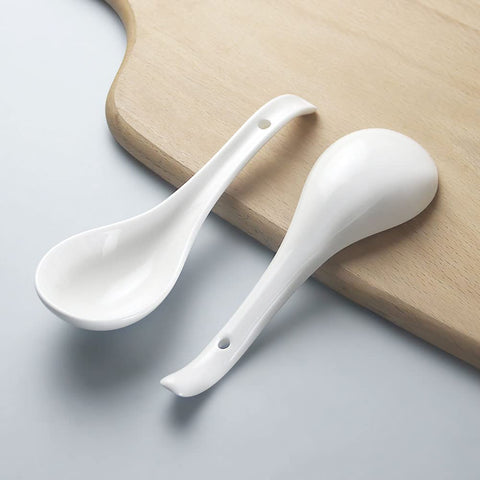 Cucharas YFWOOD con diseño antideslizante para evitar deslizamientos al servir.