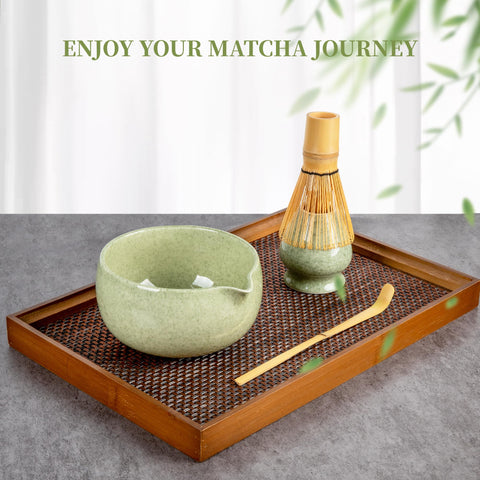 YIBO chashaku cuchara de matcha para porciones elegantes.