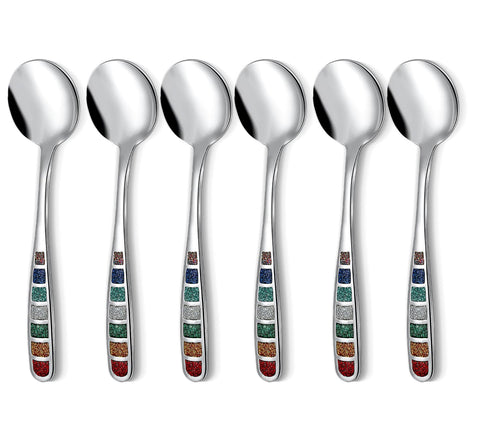 Cucharas YIHOR con mango esmaltado colorido, ergonómicas para servir con comodidad.
