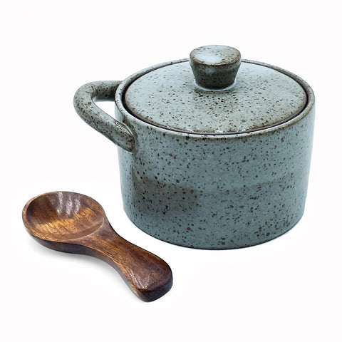 YILUSHENGHUA salero con capacidad de 300 g, práctico para recetas diarias.