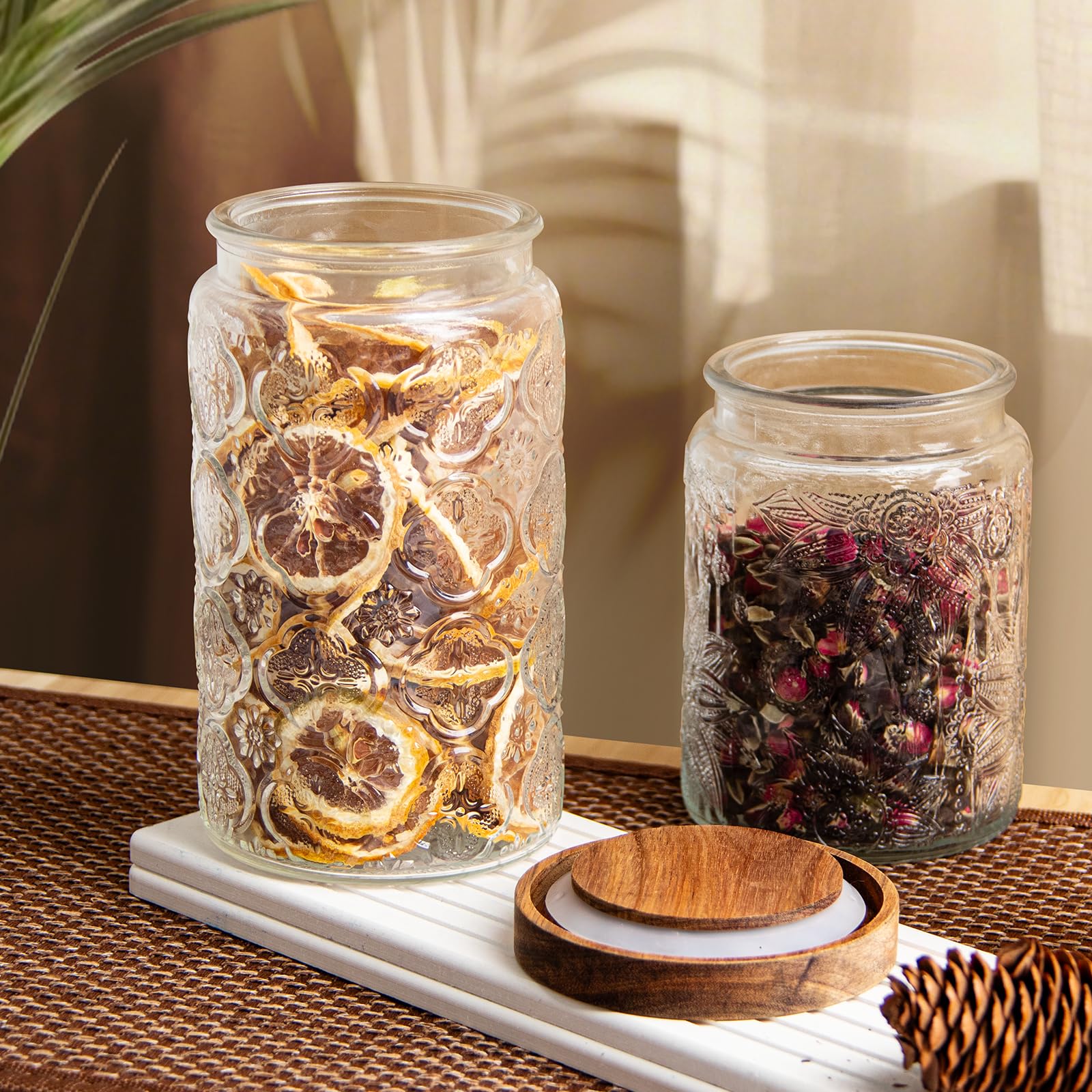 Abertura amplia facilita acceder al fondo y limpiar a fondo la jarra.