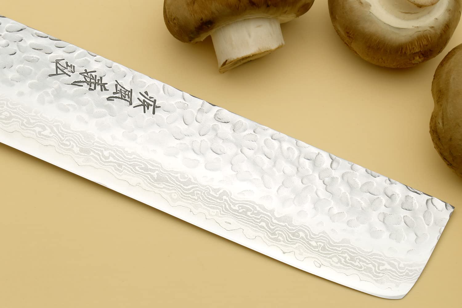Artesanía japonesa de Yoshihiro, cuchillo hecho a mano.