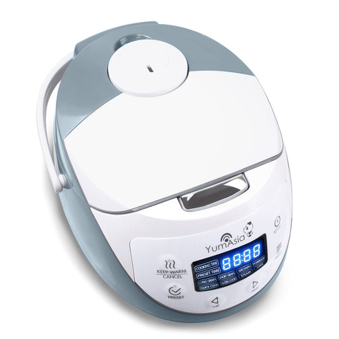 Yum Asia Panda Mini Arrocera, ideal para cocinas pequeñas con enchufe 120V.