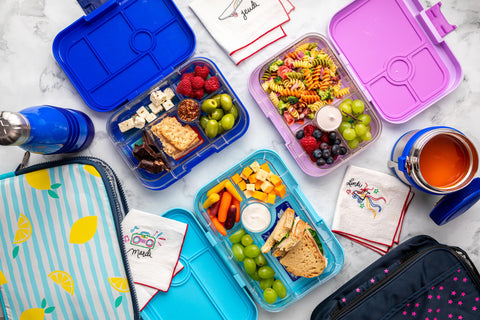 Yumbox Panino Lavanda Unicornio, diseño duradero y ligero para uso diario.