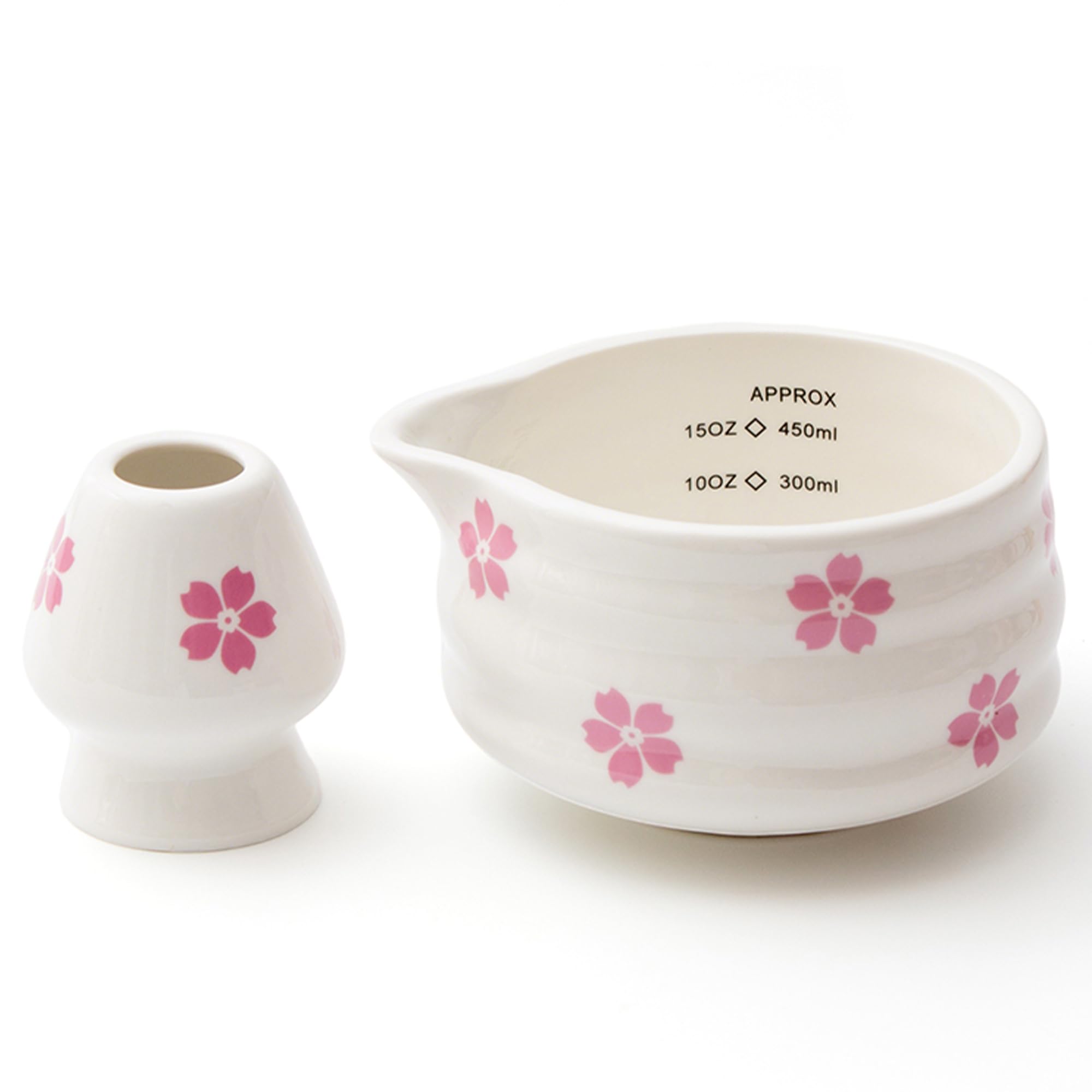 YumiPLUS tazón matcha Sakura 16.5oz con borde, ideal para batir y servir bebidas.