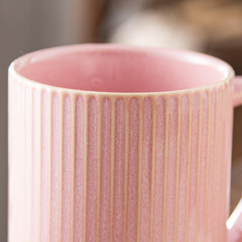 Capacidad de 470 ml para porciones generosas de té o café