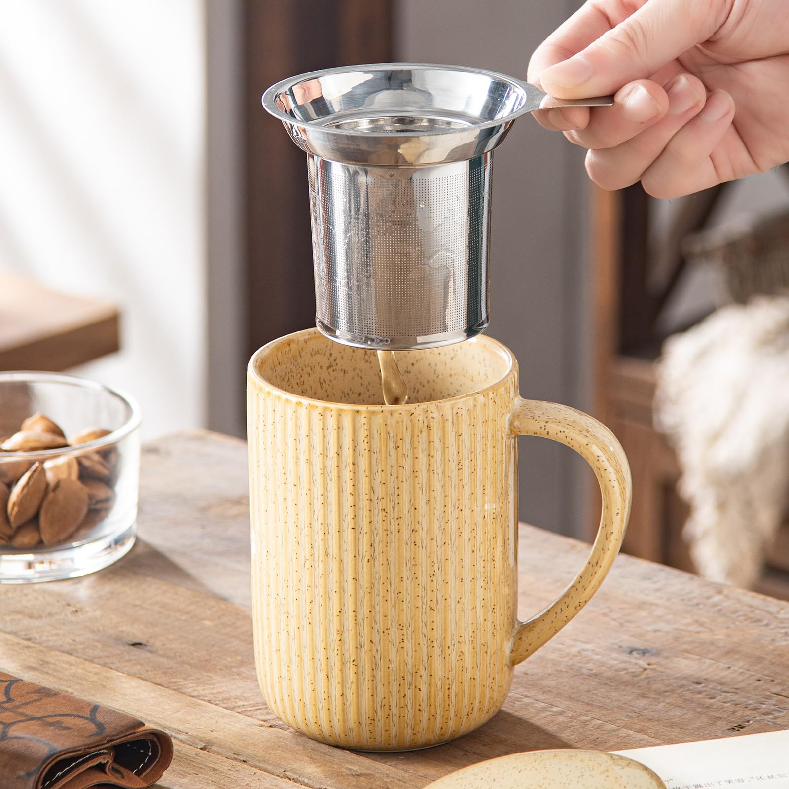 Taza Yundu apta para lavavajillas, duradera para uso diario.