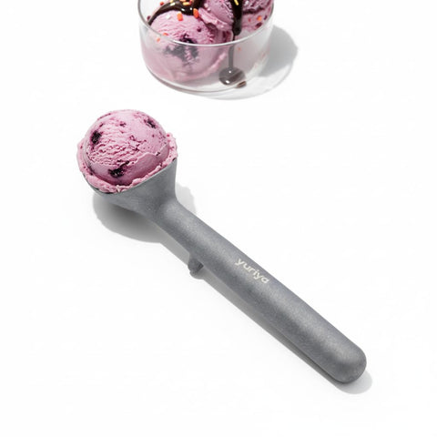 Uso para masa de galletas junto con helado en postres caseros.