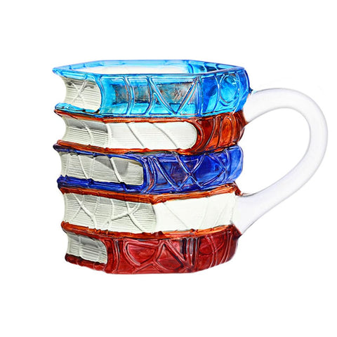 Taza de colección ZAGEVIVIN, lectura y café en un vaso artístico.