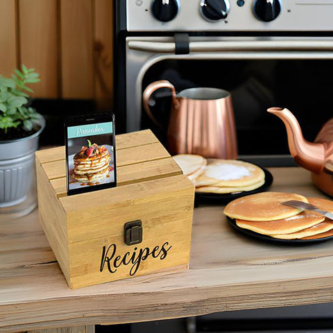 Zen Earth Inspired: interior de bambú con capacidad para más de 350 tarjetas de receta.