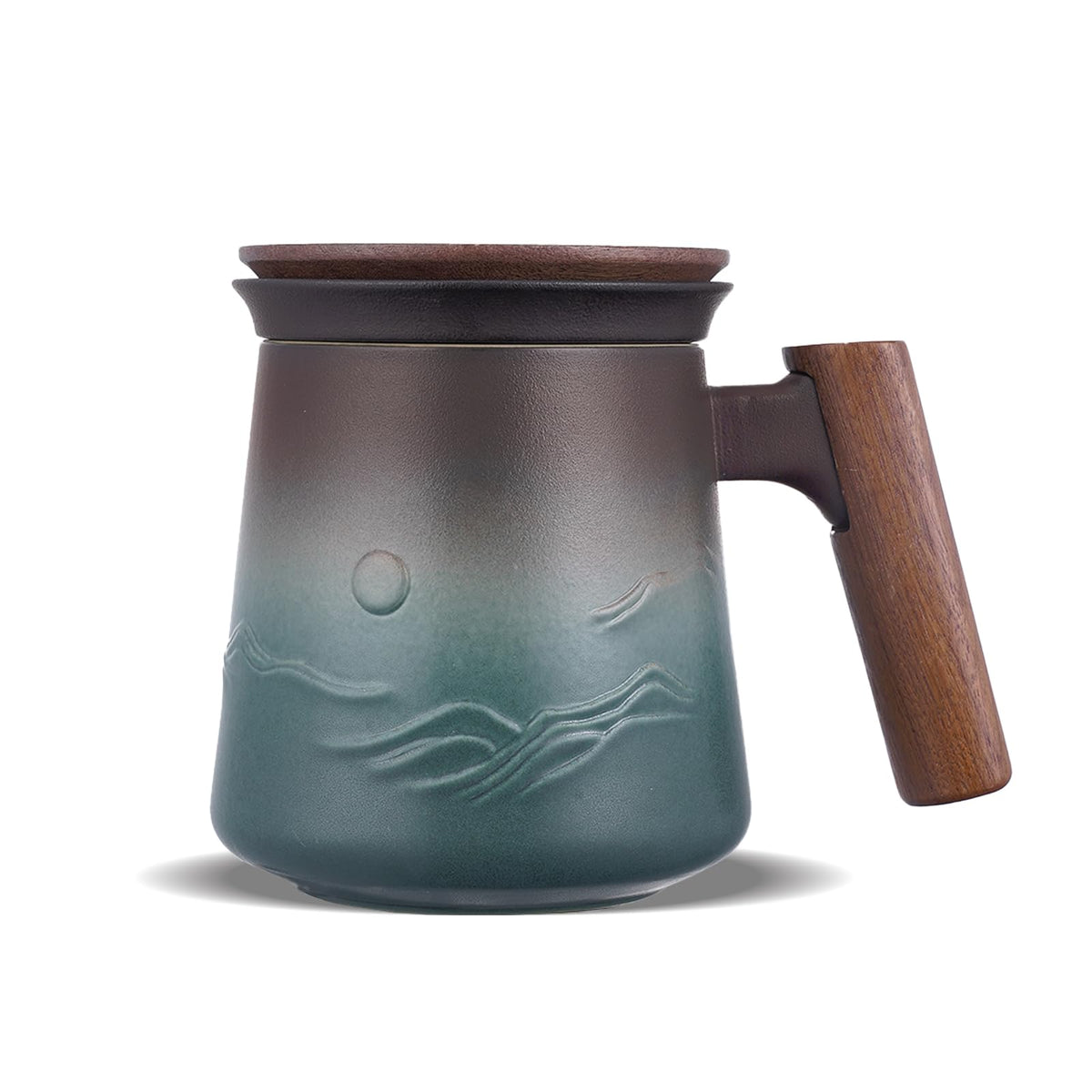 Taza ZENS cerámica con relieve de montañas y infusor para hojas sueltas, ideal para té aromático.