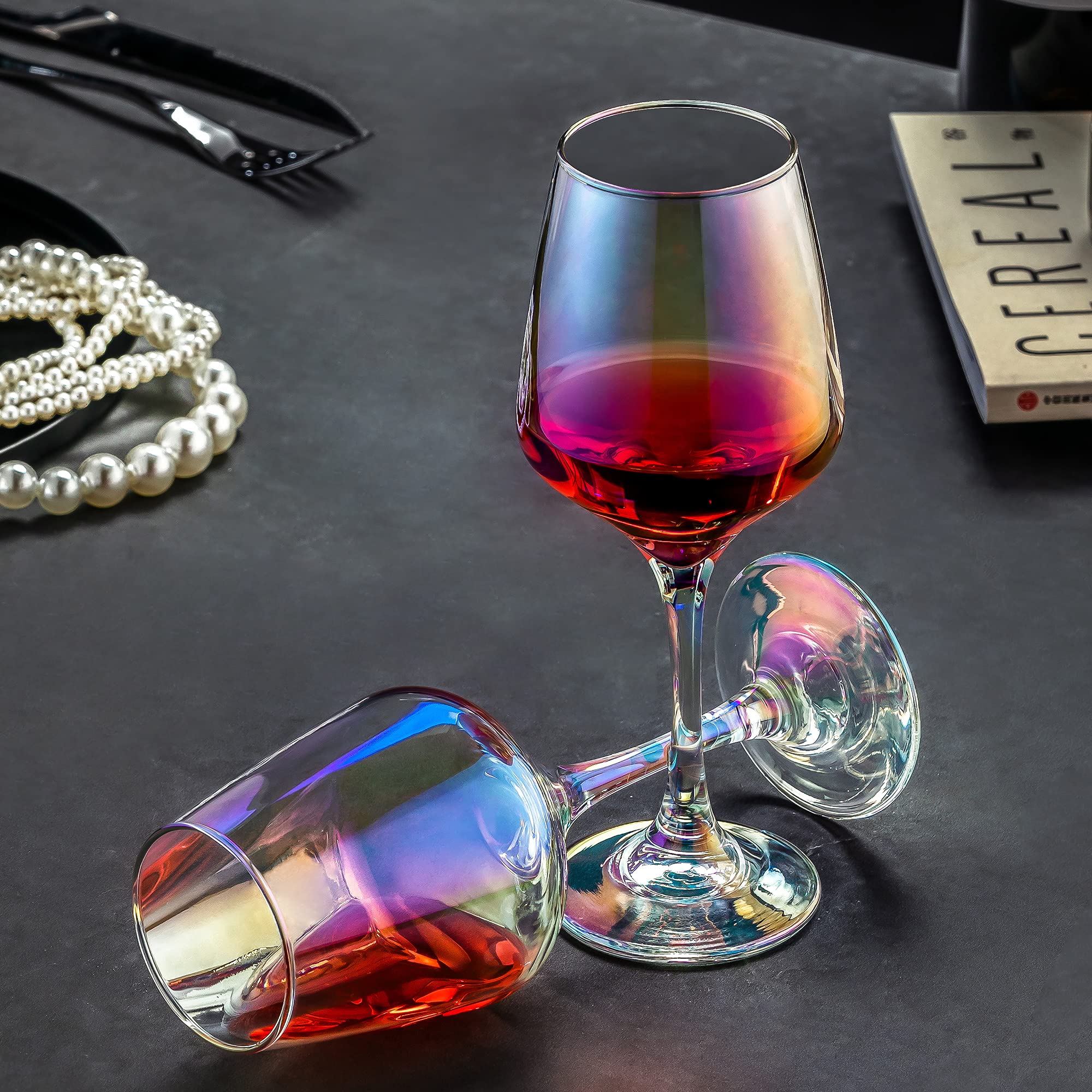 Copa Ziixon con tallo largo y curva elegante para invitados.