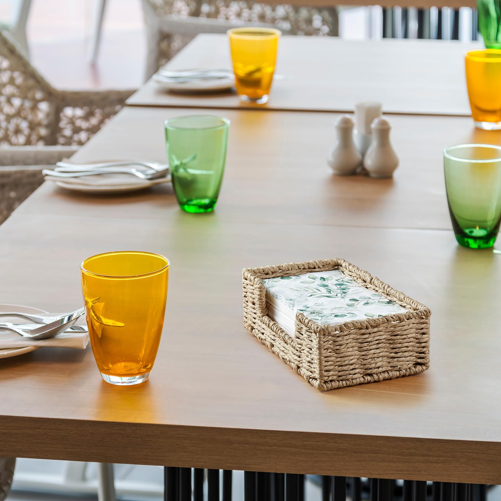 Uso diario en la mesa con ZMZKKLL para mayor comodidad.