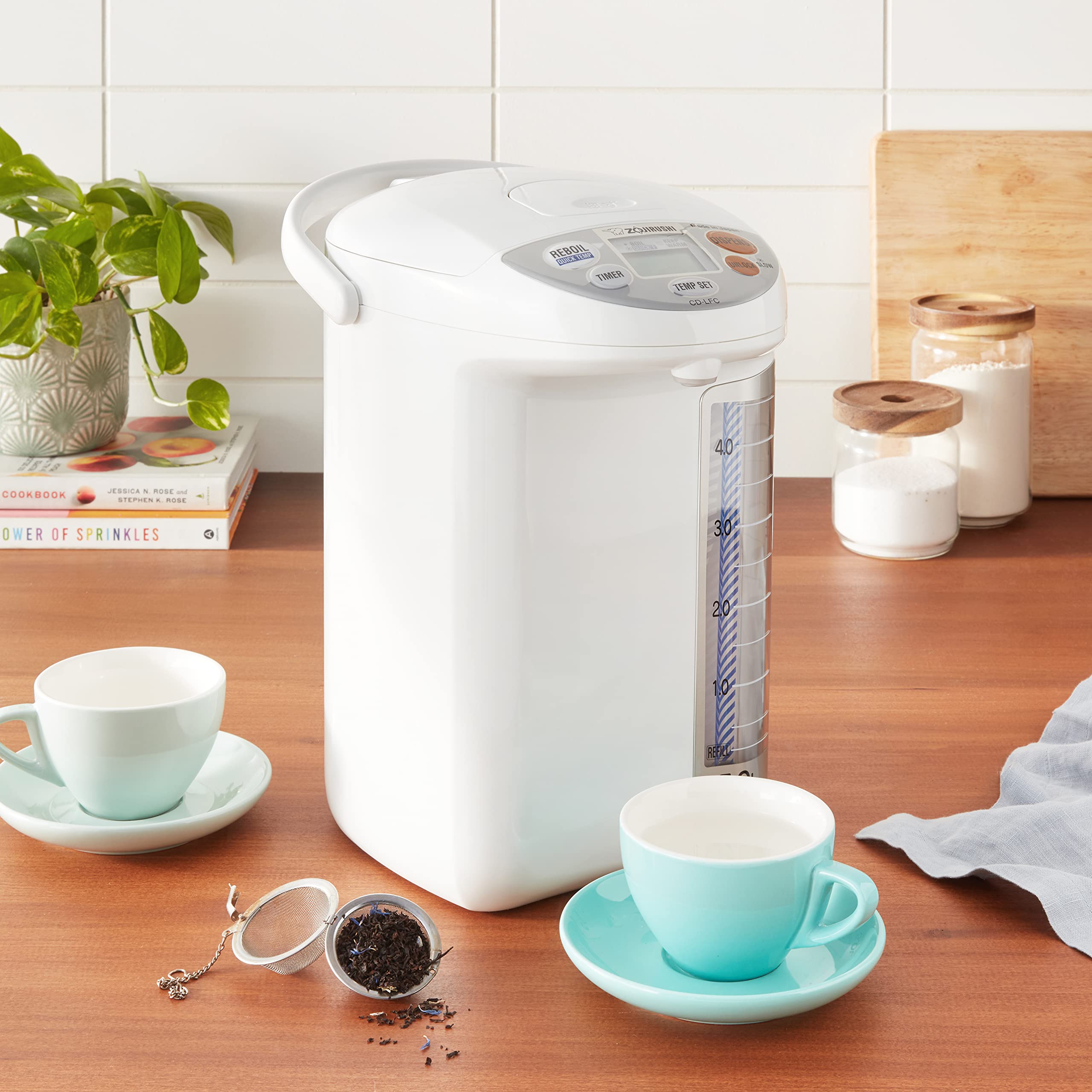 Zojirushi CD-LFC50 en modo temperatura rápida para mantener el agua caliente sin hervir