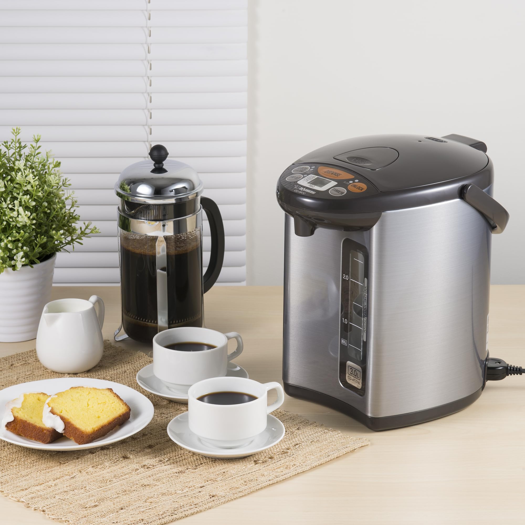 Zojirushi CD-WCC30 modo temperatura rápida mantiene el agua caliente sin hervir.