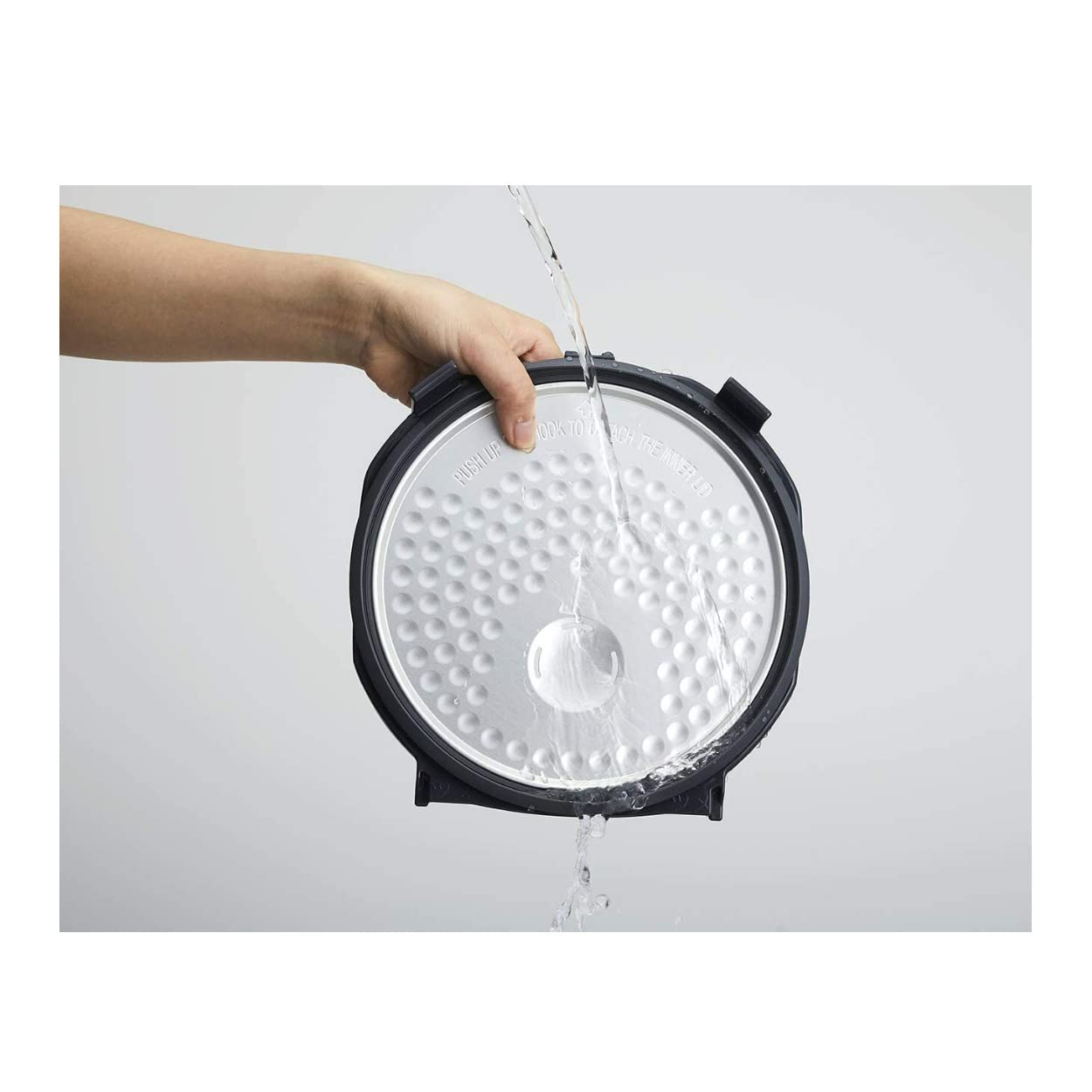 Zojirushi NL-GAC10BM, recipiente interior antiadherente de 1.5 mm para calor estable