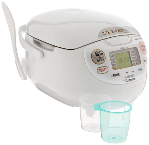 Zojirushi NS-ZCC10 con panel de control LCD para ajustes fáciles.