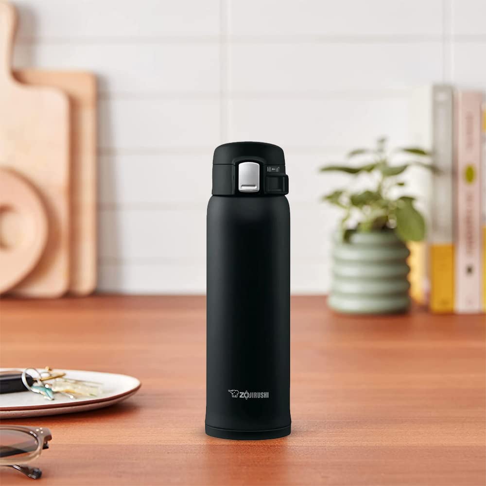 Zojirushi SM-SA48-BA, aislamiento al vacío, mantiene caliente o frío por más horas.