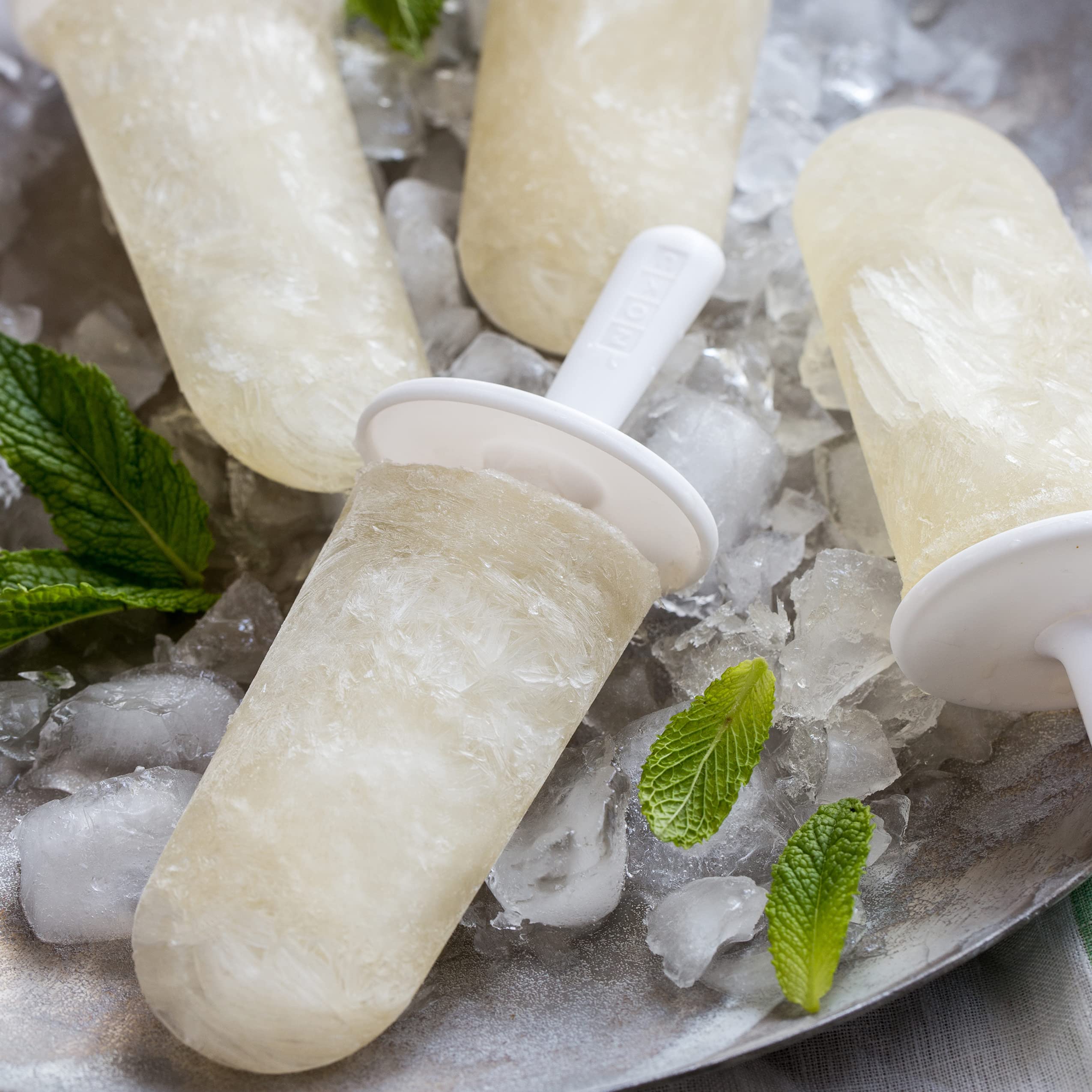 ZOKU Actividad familiar sin desorden con estas paletas.