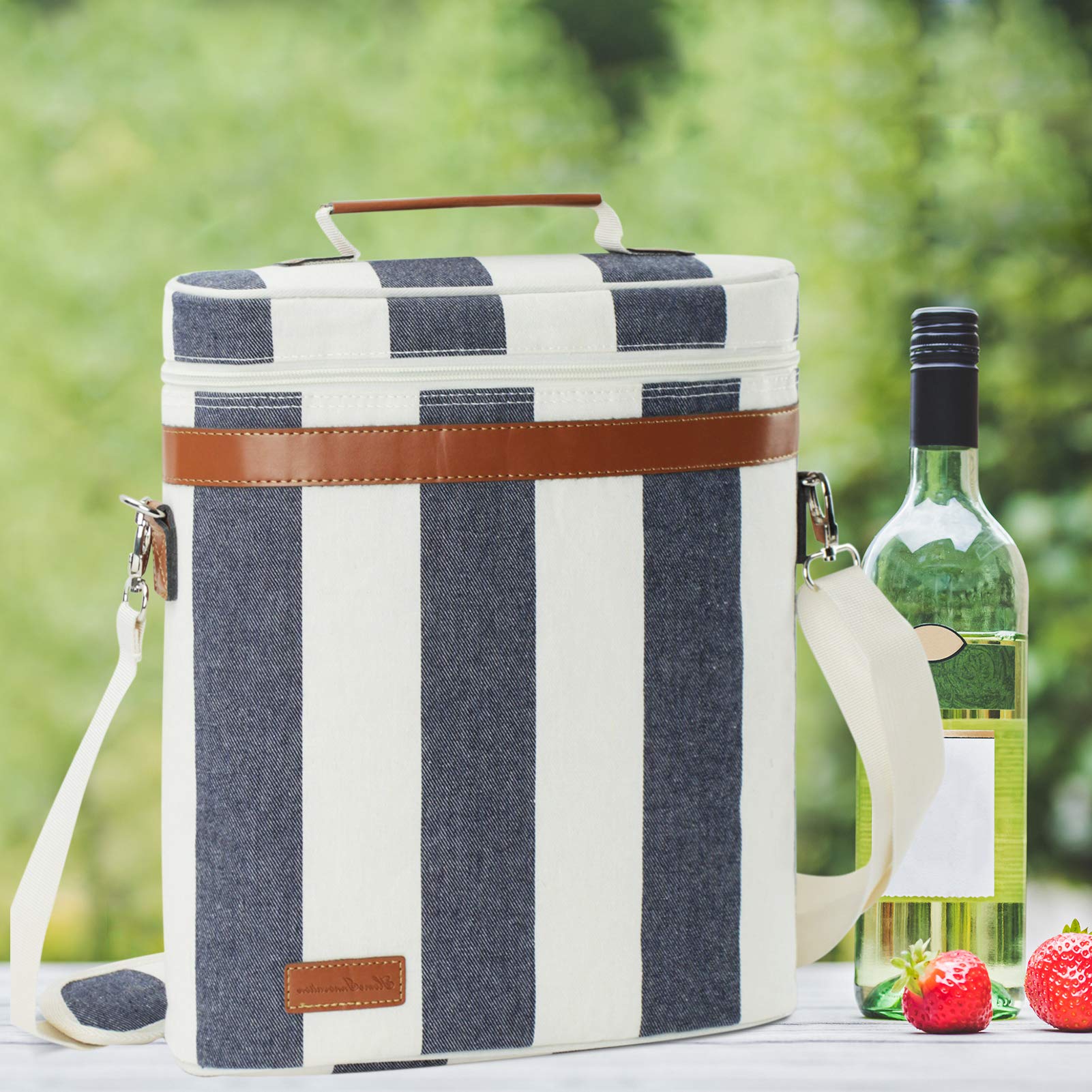 ZORMY espacio para tres botellas con medidas 11x4x13 pulgadas.
