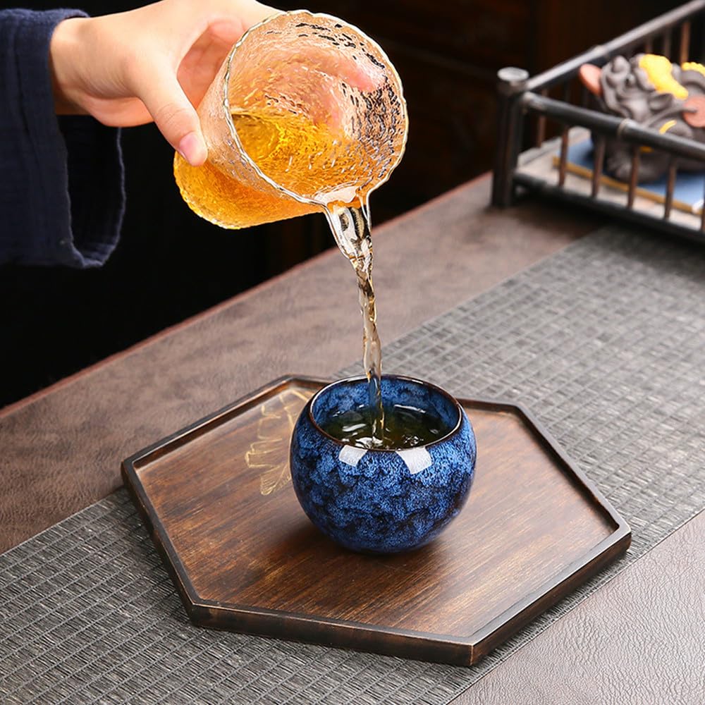 Set ZPGXLRZ de tazas cerámicas en diseño elegante con bordes redondeados.