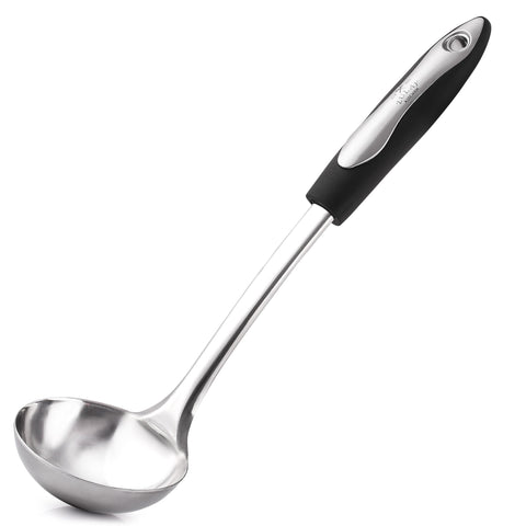 Cucharón Zulay Kitchen en acero inoxidable de 12 pulgadas, para servir caldos con precisión.