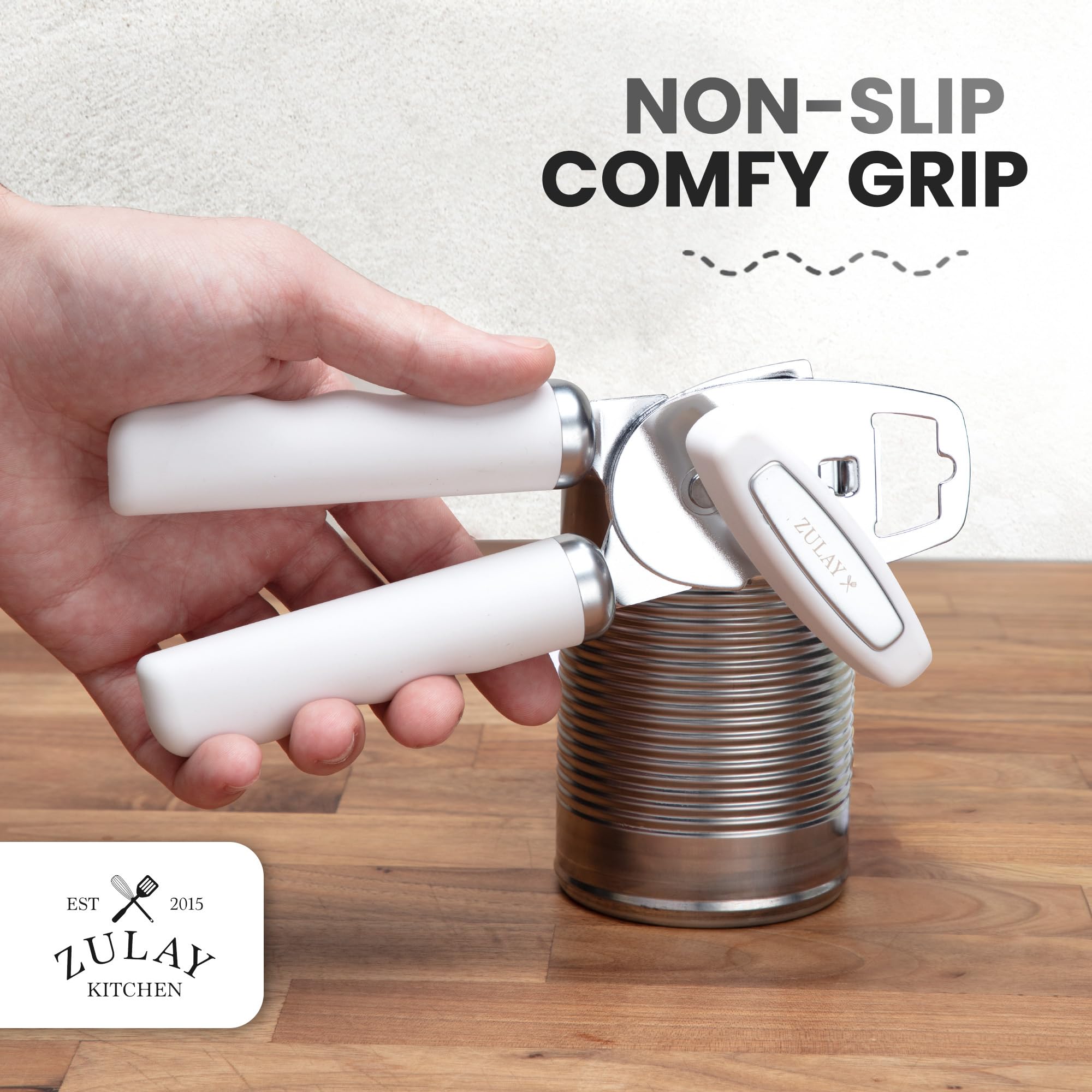 Diseño compacto de Zulay Kitchen para almacenamiento conveniente.