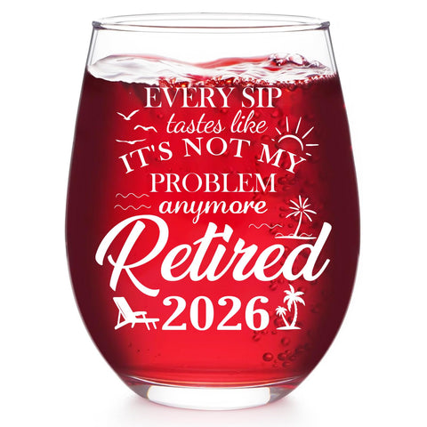 Copa Zunaked con la frase No es mi problema, ideal para brindis de retiro