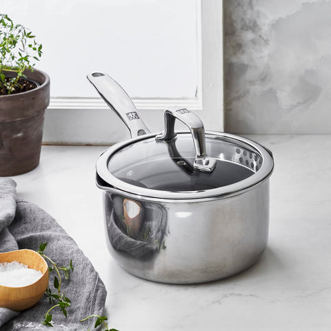 Apto para inducción y horno hasta 204 °C con ZWILLING Energy Plus.