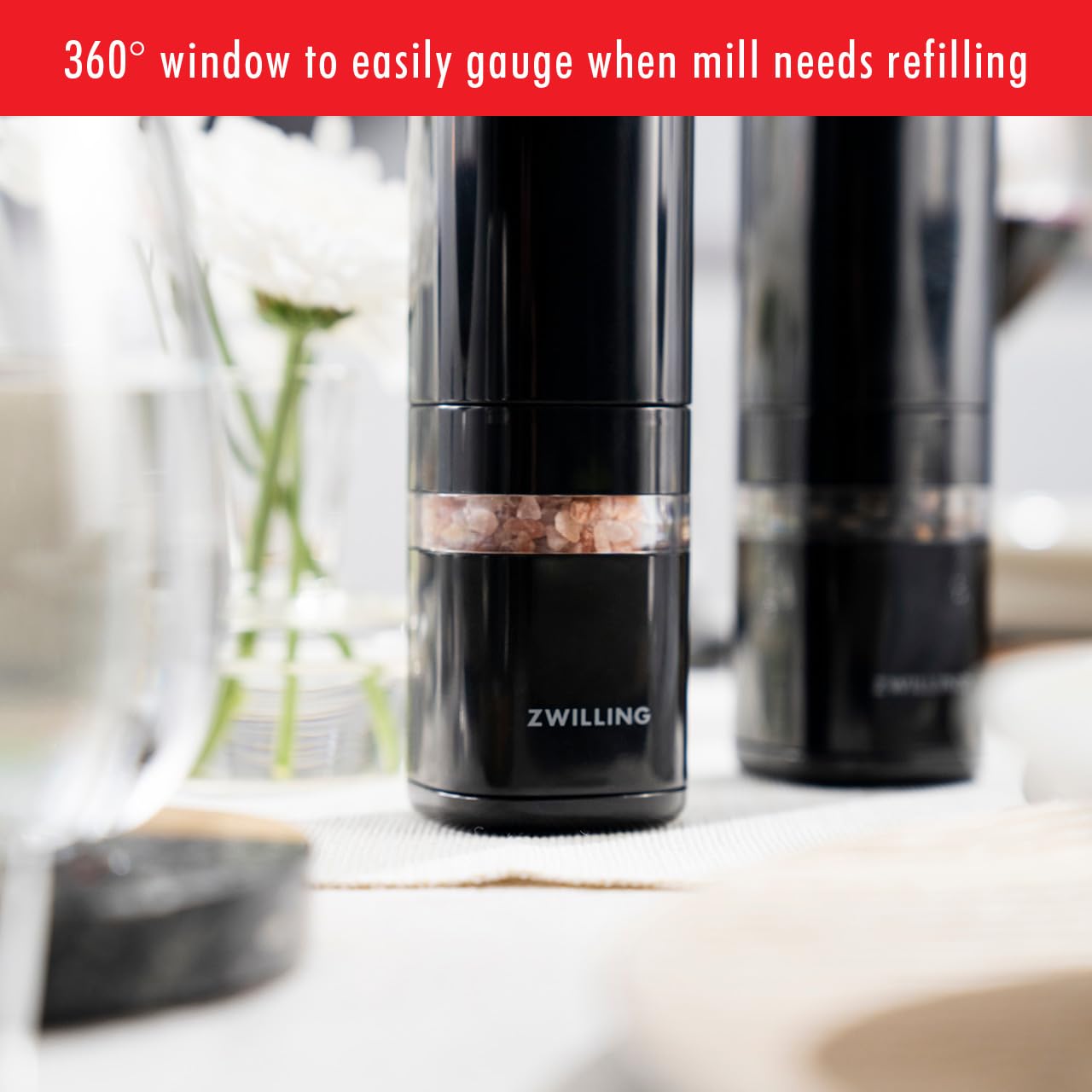 ZWILLING Enfinigy acabado negro elegante para cocina contemporánea.