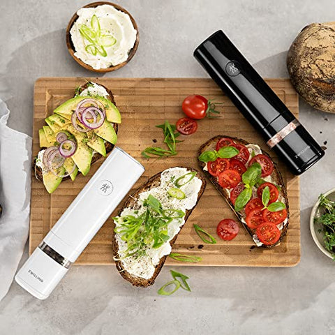 ZWILLING Enfinigy uso-diario en cocina facilita sazonado.