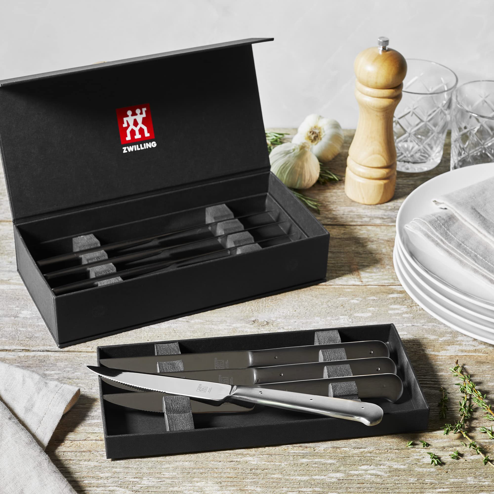 Estuche negro de Zwilling para regalo o almacenamiento seguro