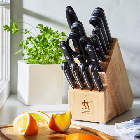 Zwilling Gourmet cuchillo utilitario serrado de 5 pulgadas