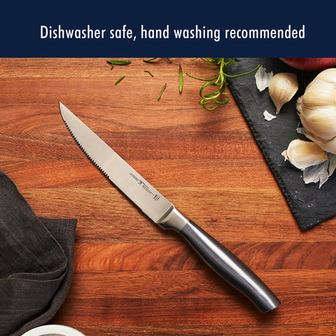 Cuchillos bistec Zwilling Graphite de 4,5 pulgadas para servicio preciso.