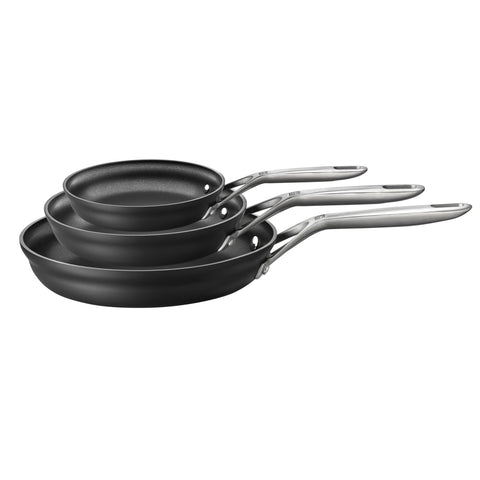 Conjunto Zwilling Motion de 3 sartenes para cocinar con estilo y rendimiento.