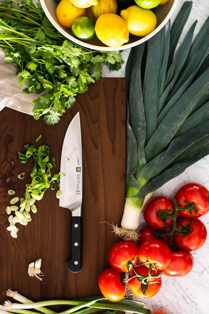 Zwilling Pro 8 pulgadas cuchillo chef mango con tres remaches para agarre seguro