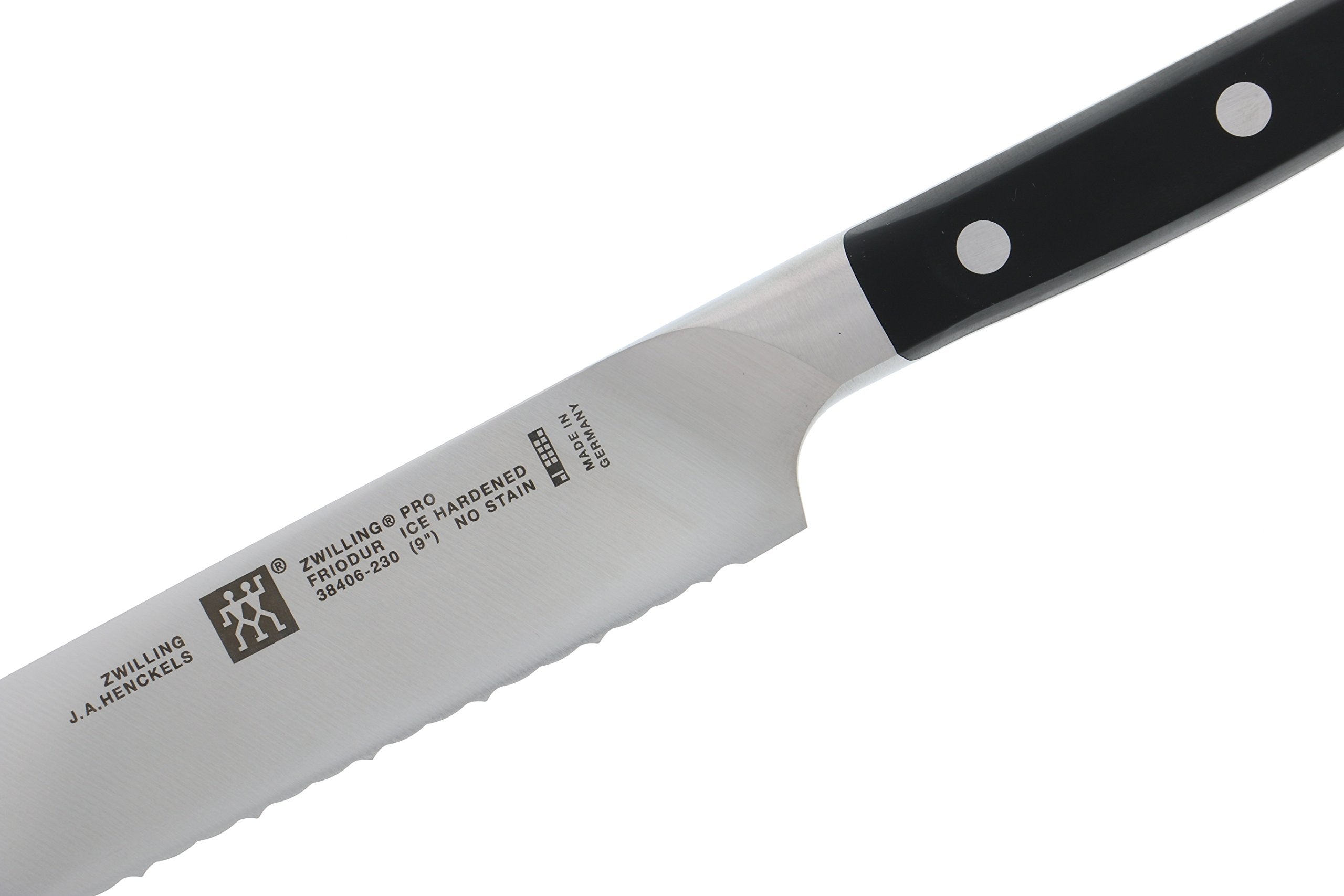 Cuchillo ZWILLING Pro Z15 con dientes escalonados para cortes limpios