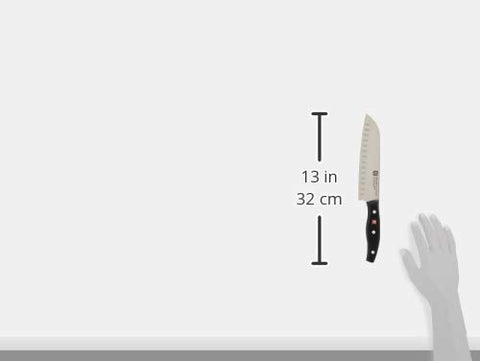 Cuchillo ZWILLING con afilado láser controlado para cortes uniformes.