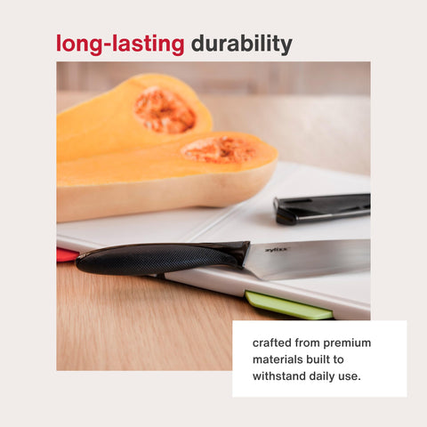Cuchillo Zyliss Chef para verduras, preparación rápida y precisa.