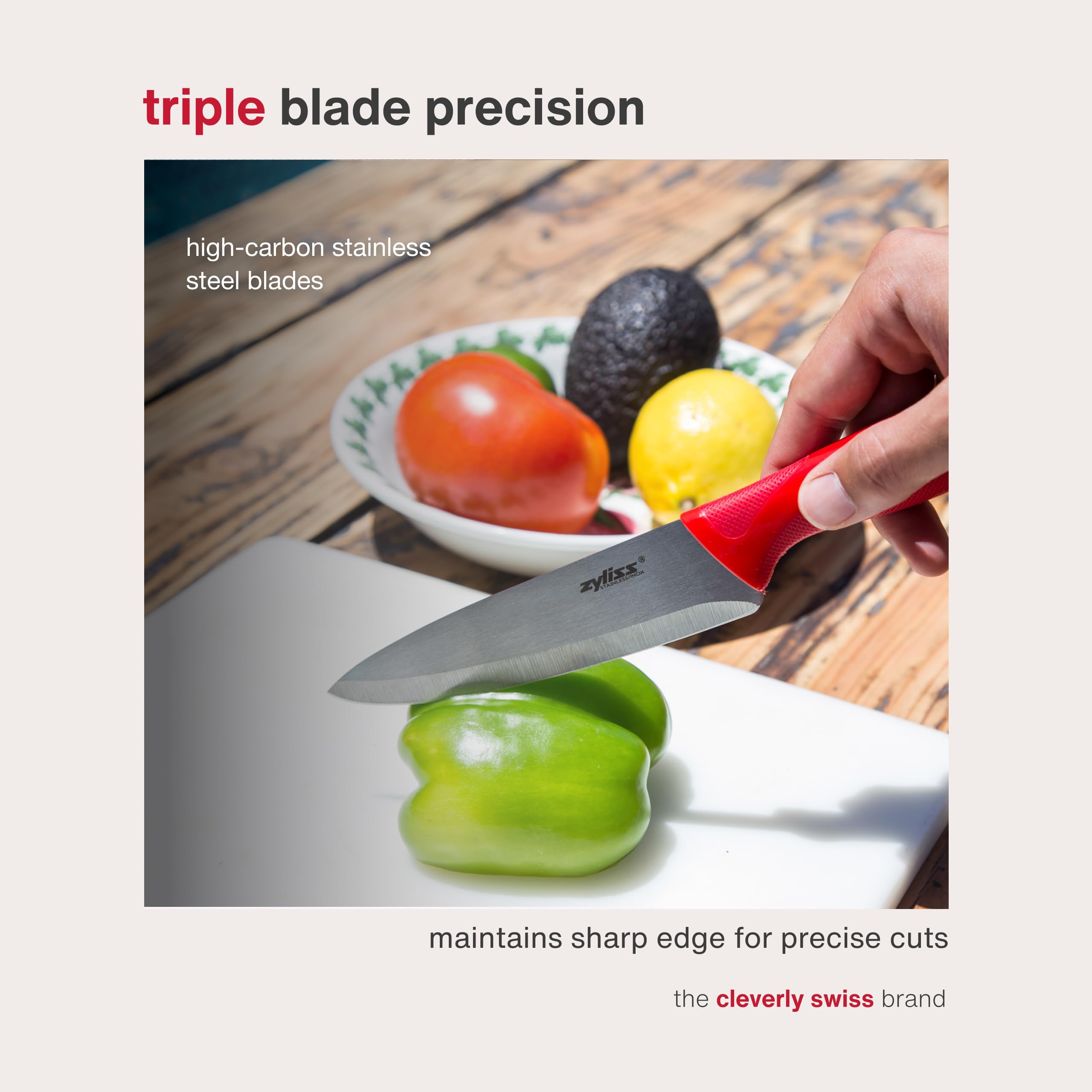 Cuchillo pelador serrado Zyliss con funda para cortar frutas.