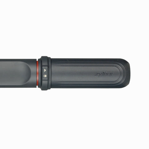 Zyliss Strongboy compatible con frascos de varios tamaños.