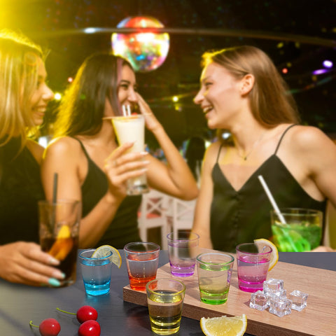 Uso versátil para fiestas, brindis y reuniones con estilo.